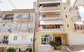Cozy Studio Anastasia-Spotless-Quiet-Free Private Garage